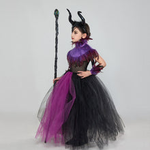 Load image into Gallery viewer, Kids Girl Maleficent Costume Evil Witch Cosplay Set With Cloak and Horn Hat For Halloween Party