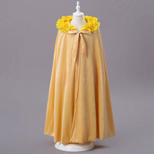 Load image into Gallery viewer, Kids Frozen Snow White Beauty and the Beast Costume Princess Elsa Anna Belle Cosplay Capes Robe