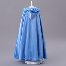 Load image into Gallery viewer, Kids Frozen Snow White Beauty and the Beast Costume Princess Elsa Anna Belle Cosplay Capes Robe
